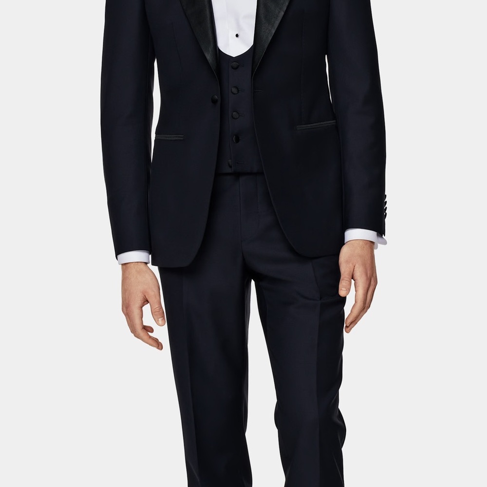 Navy Three-Piece Tailored Fit Lazio Tuxedo